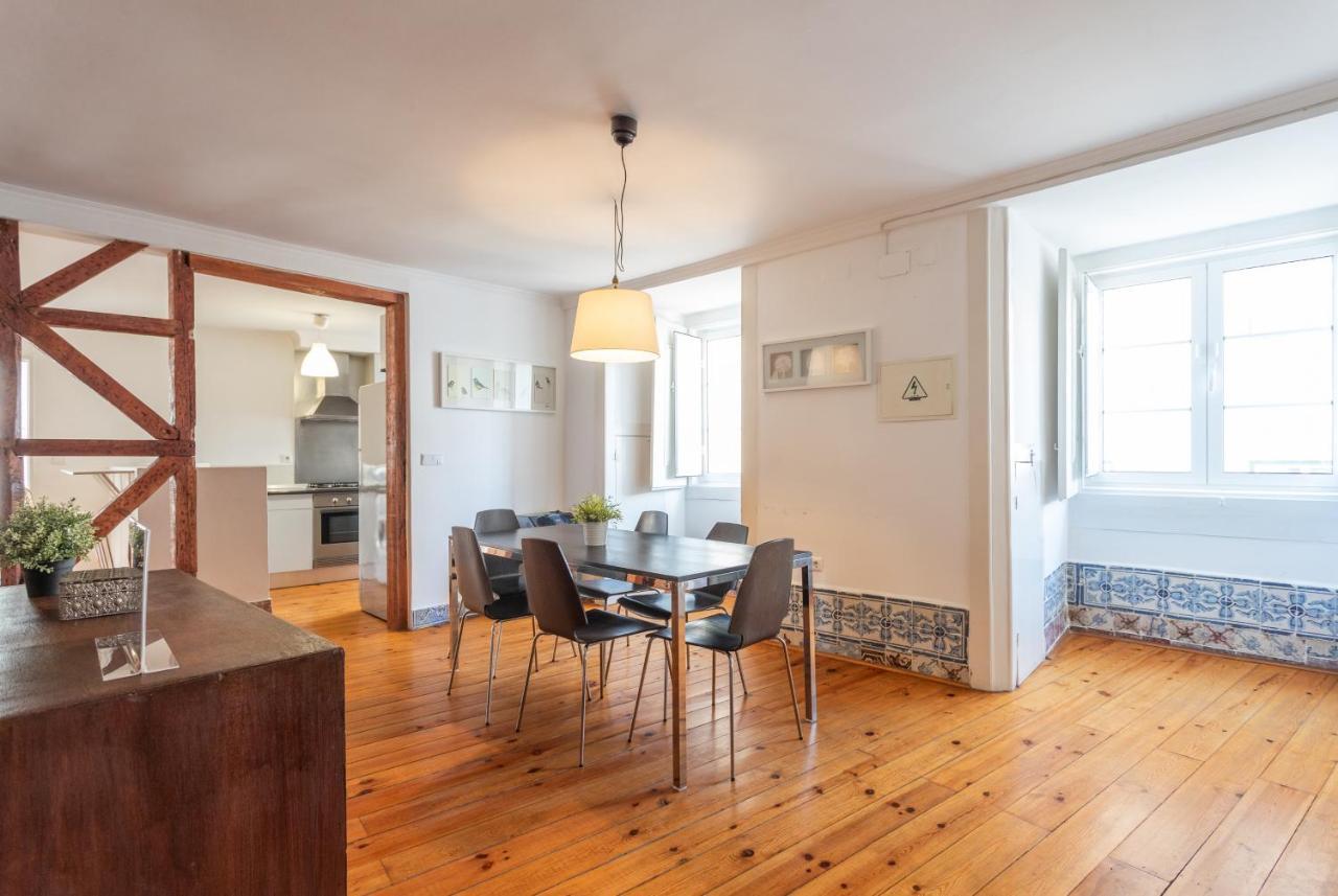 FLH Sé Apartment Lisbona Esterno foto