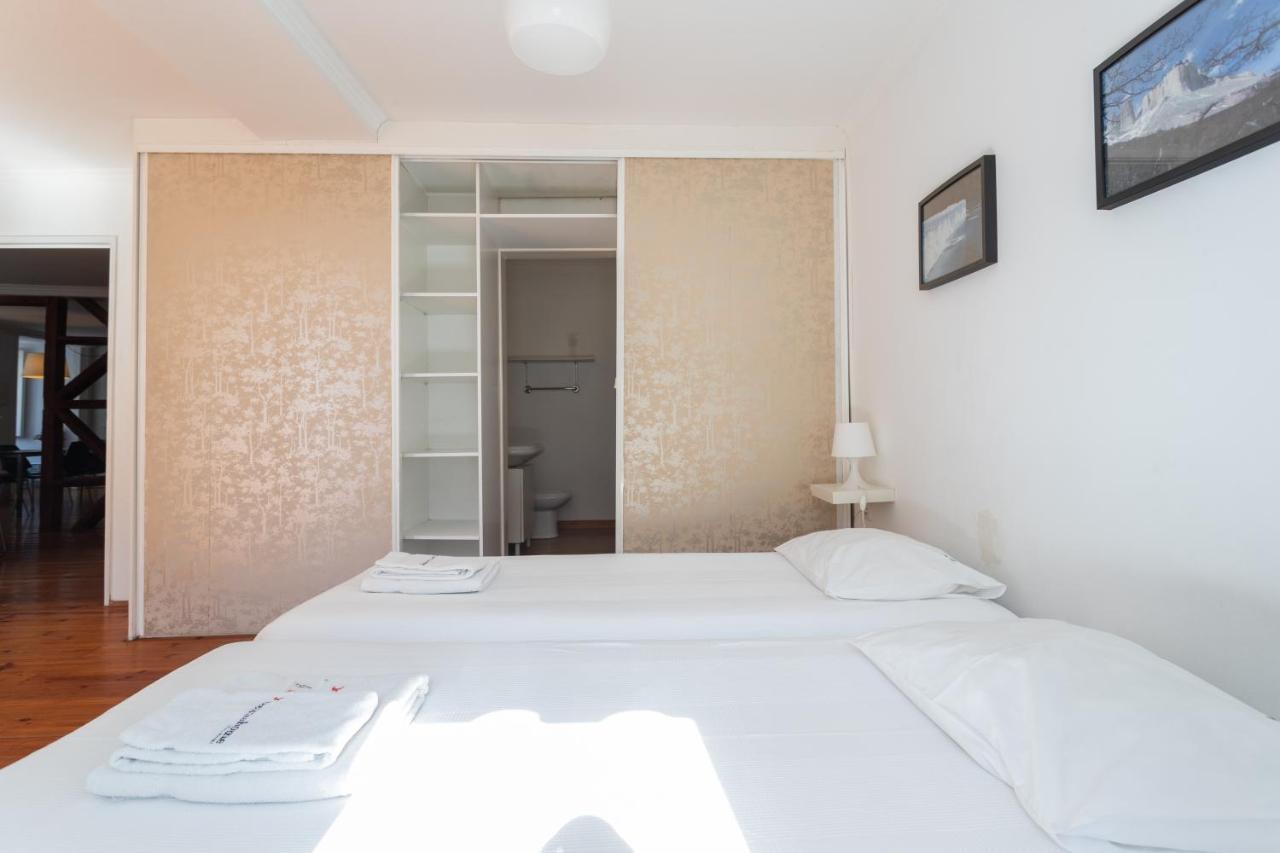 FLH Sé Apartment Lisbona Esterno foto